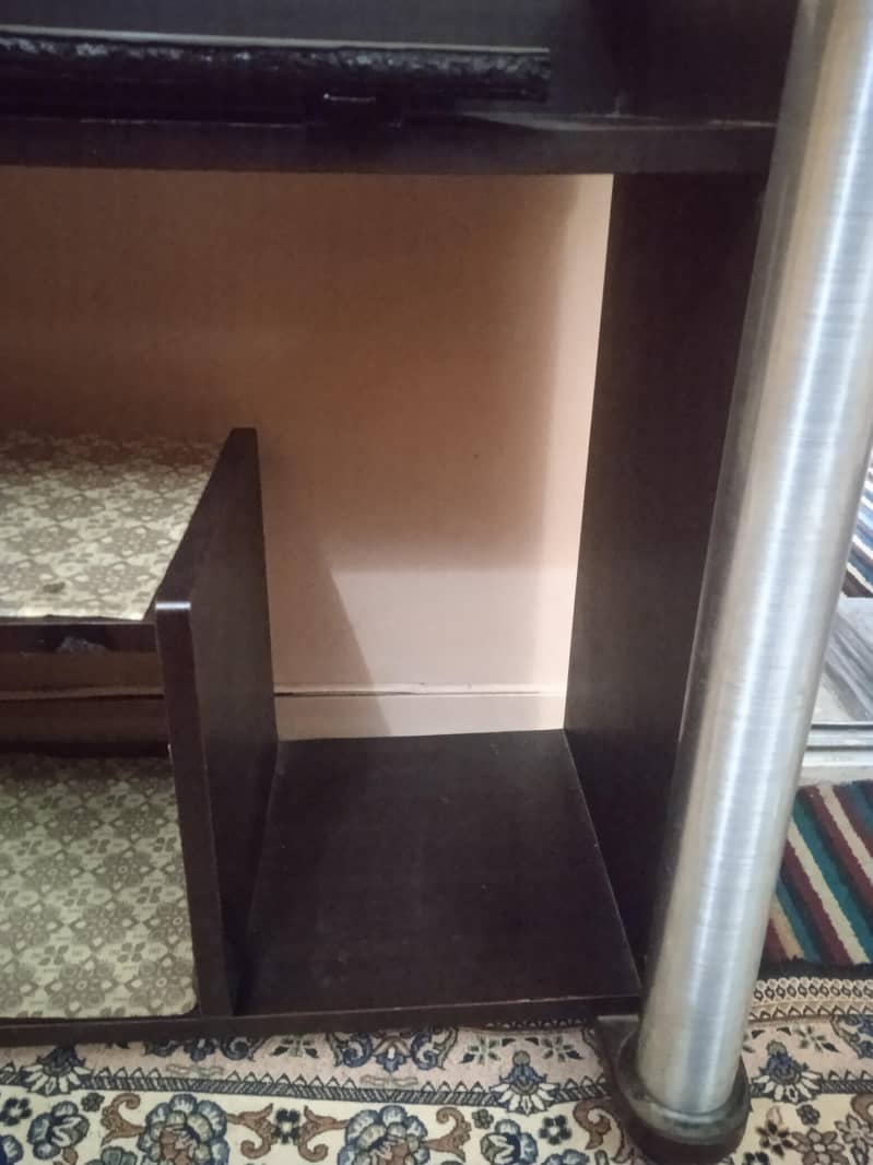 computer trolley 4