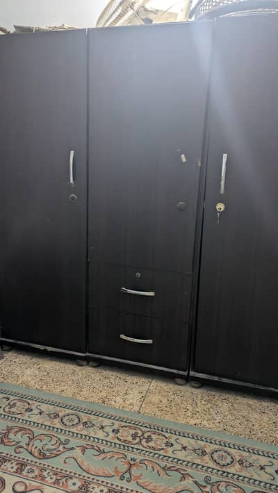 3 door cupboard