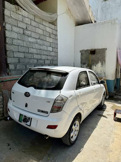 FAW V2 2017