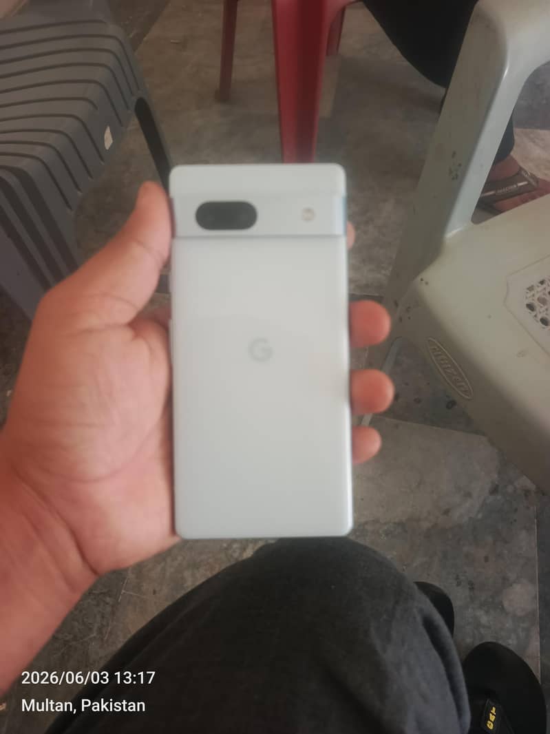 Google pixel 7a 3