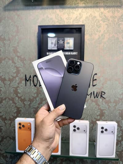 iPhone 16 pro max 256GB NON PTA Canadian