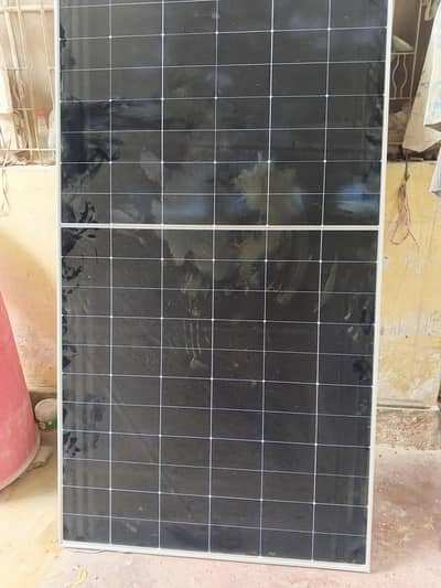 Brand New Longi Hi Mo X10 Bificial 645 Watt Solar Panel