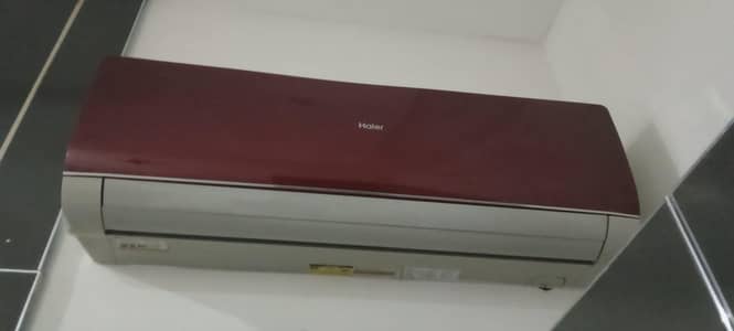 Haier Split AC with outdoor