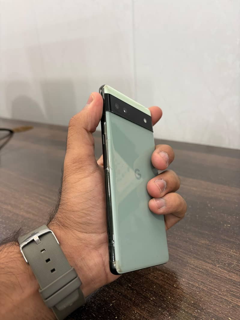 Google Pixel 6a 3