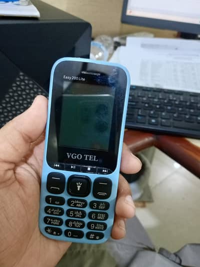 VGO TEL easy lite 200