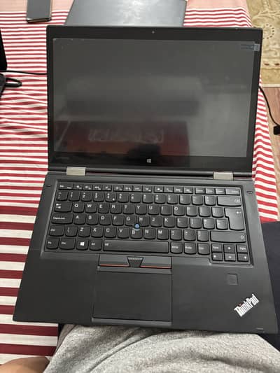Lenovo Thinkpad X1 Yoga core i7 with minor issues