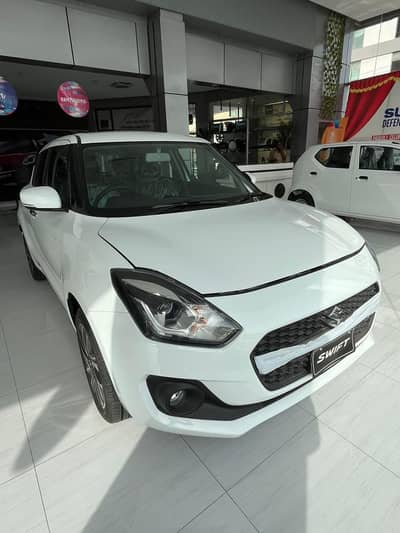 Suzuki Swift GLX CVT 2026