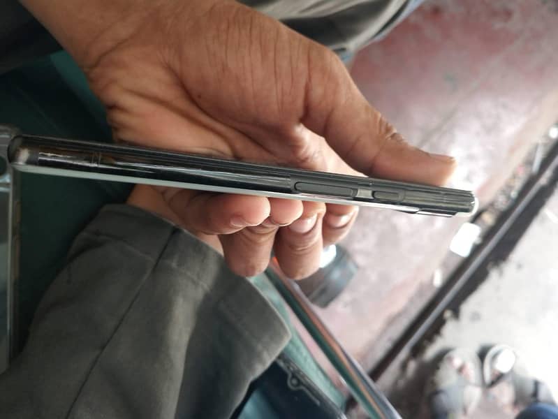 Google Pixel 6a 5