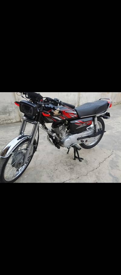 Honda 125 2010 model lush condition