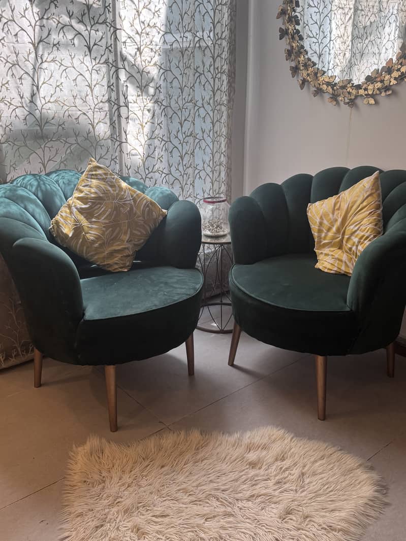 Chairs 0