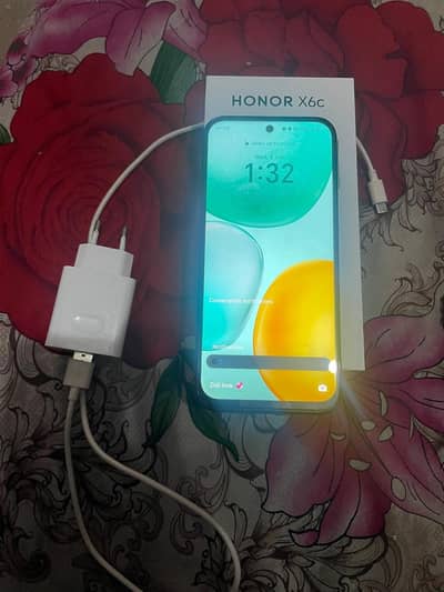 honor X6c. . 256 gb memory