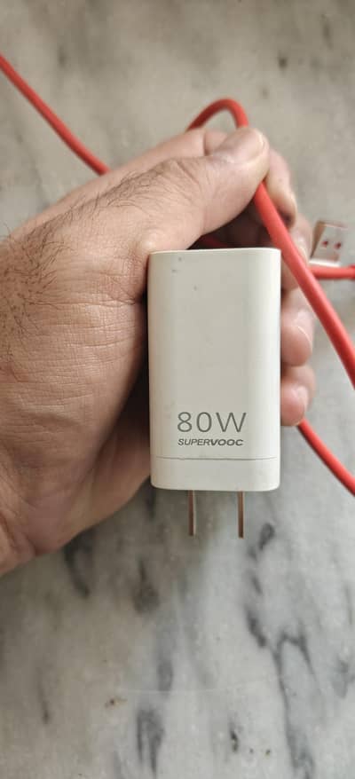 one plus  80W ka original box Wala charger