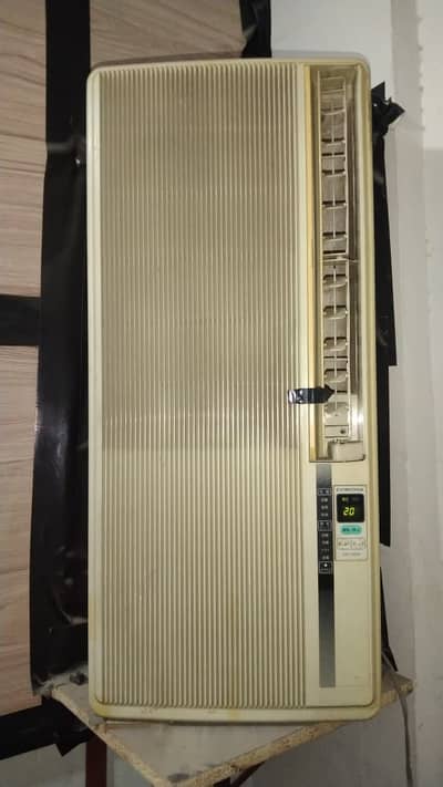 Corona 110 Vertical AC (Working)