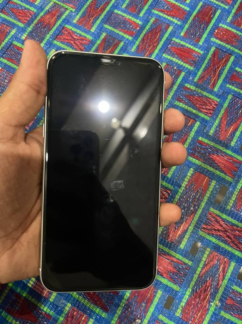 iPhone 11 2
