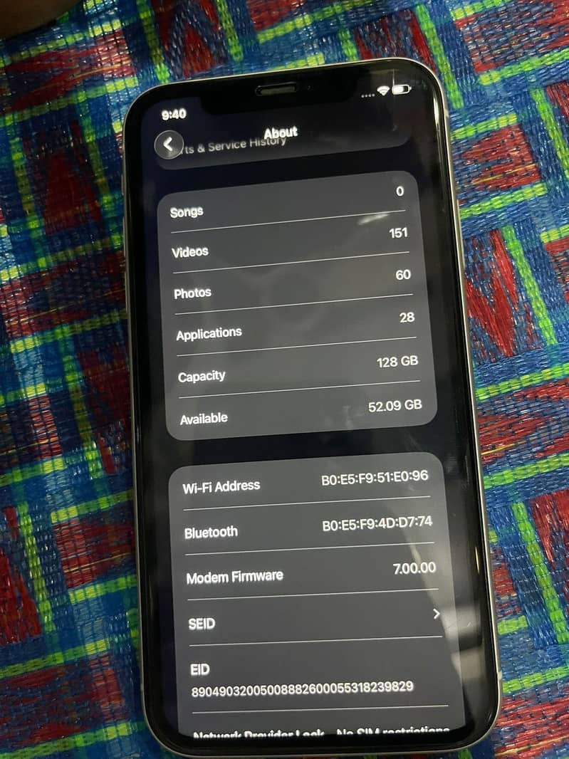 iPhone 11 4