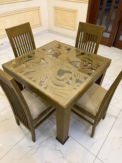 4 Seater Dining Table