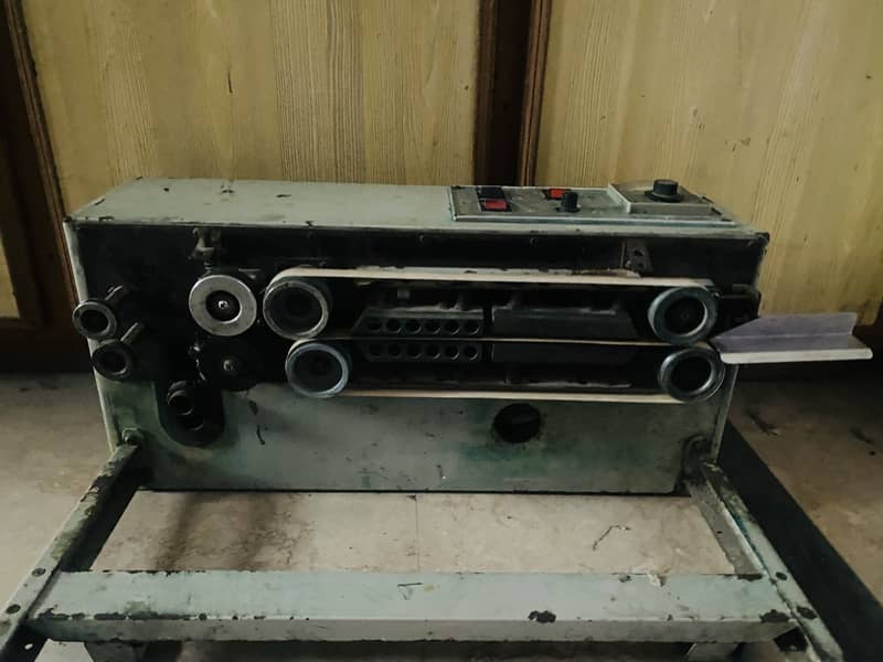 Sealing Machine 0