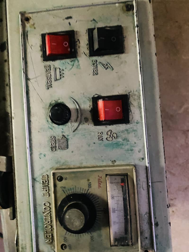 Sealing Machine 5