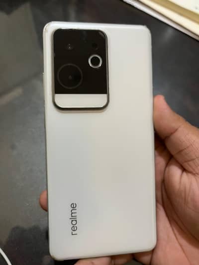 Realme GT 6