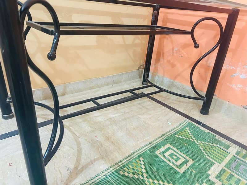 Dining table 3