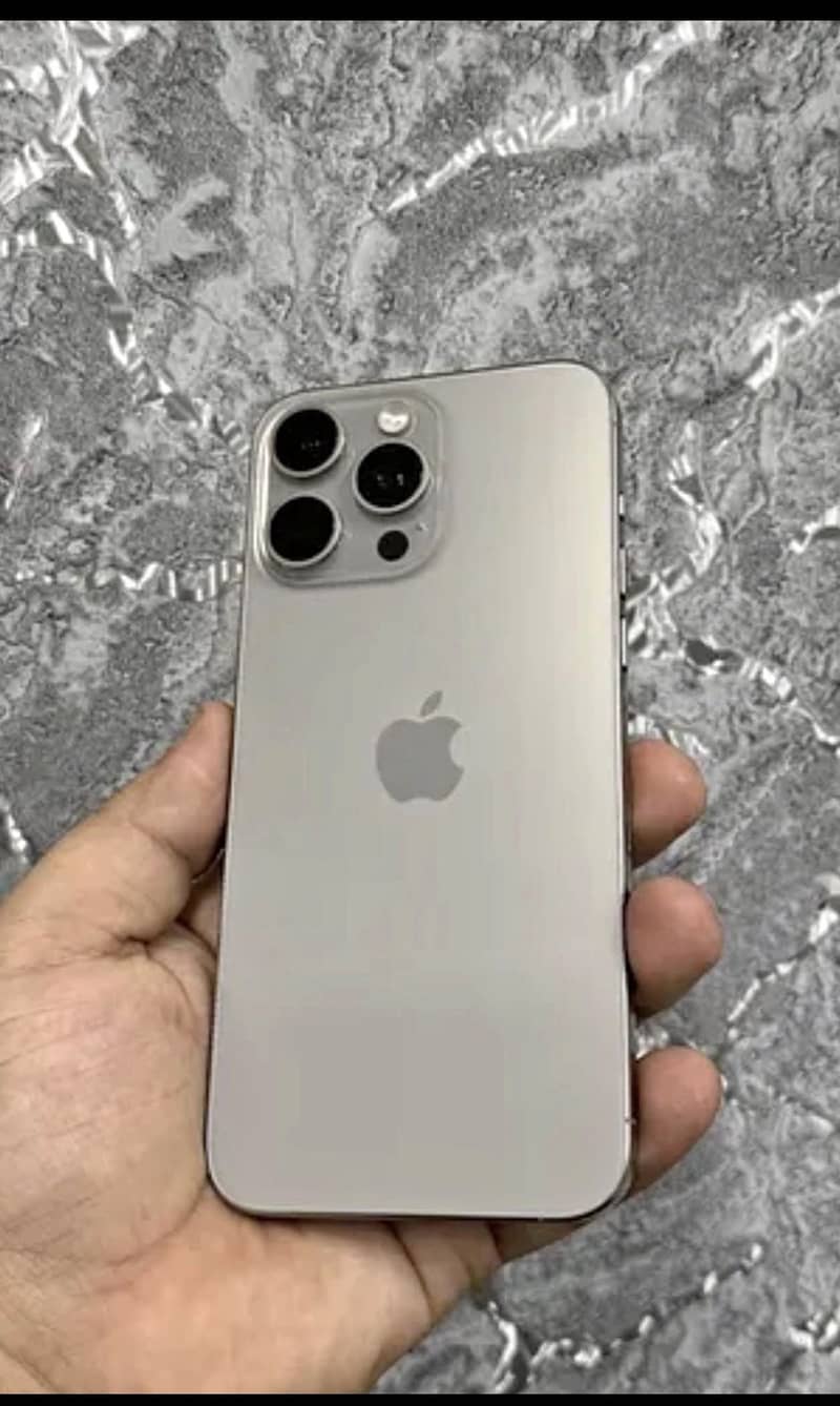 iPhone 15 pro max 1