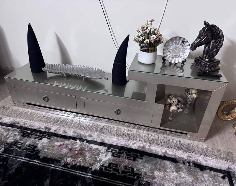 LCD Console table 1
