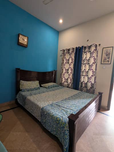 Bed and mattress