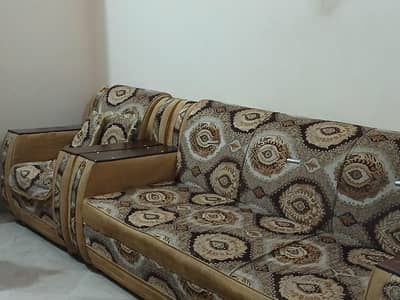 sofa set for sale in good condition and premium looking