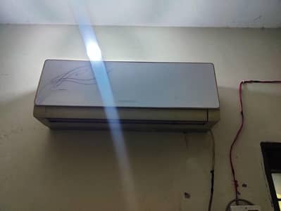 Kenwood 1 ton Envire series AC