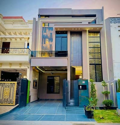 Prime Location 5 Marla House In Only Rs. 26000000