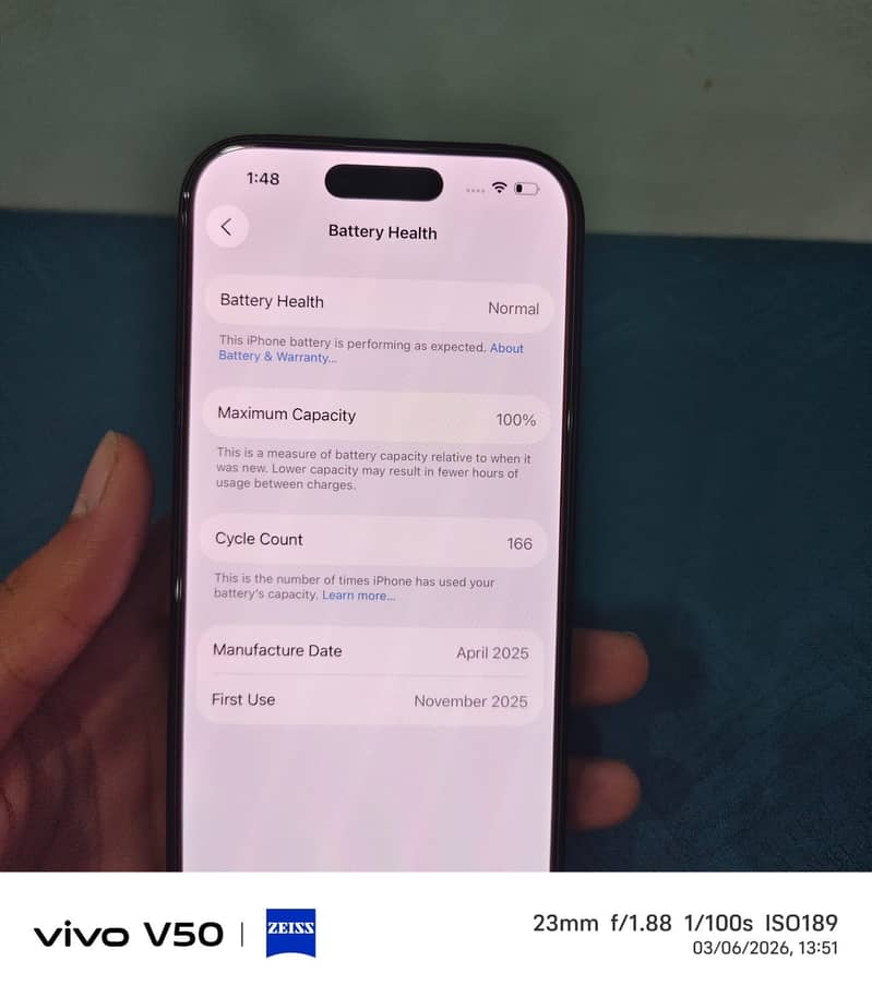 iPhone 16 Pro 2