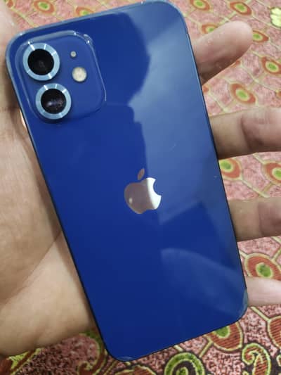 Apple iPhone 12