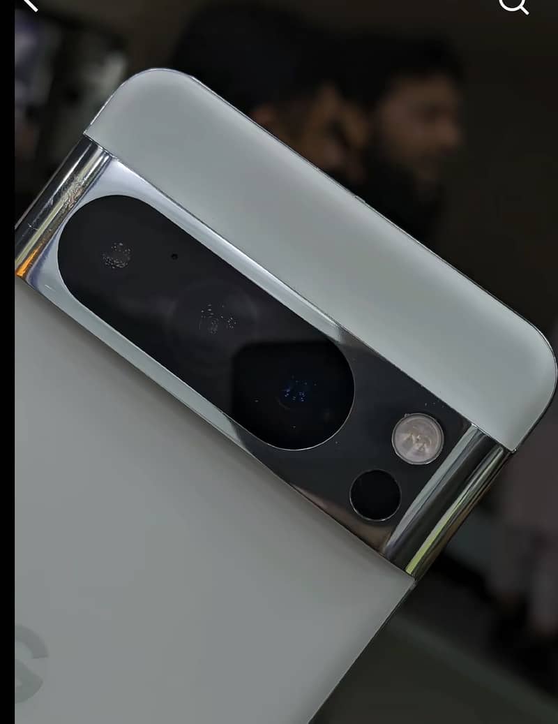 Google Pixel 8 Pro 1