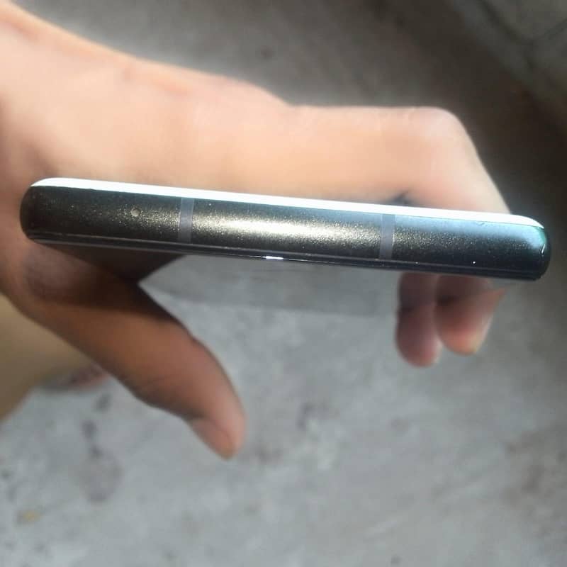 Google Pixel 6a 4