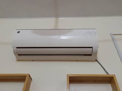Sailing AC for Sale – Excellent Condition