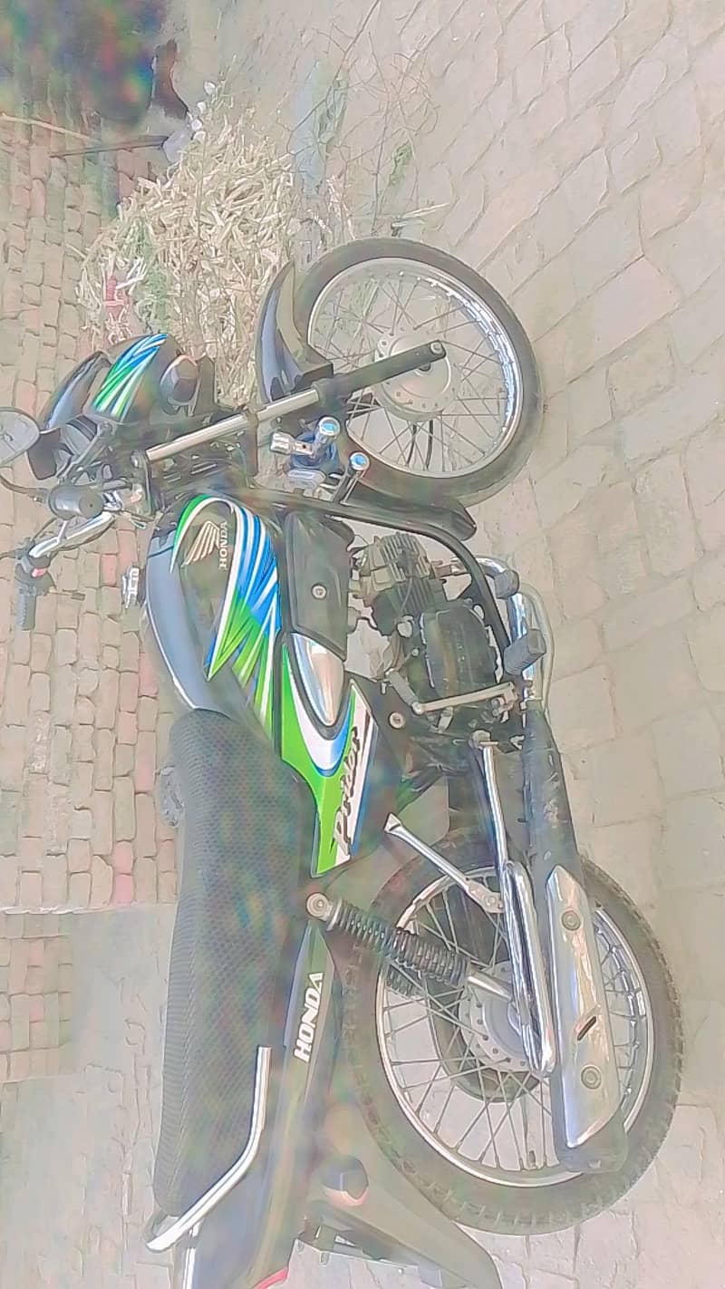 بہترین بائک ہے 3