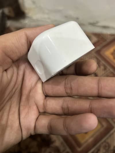 Iphone orignal charger 20w
