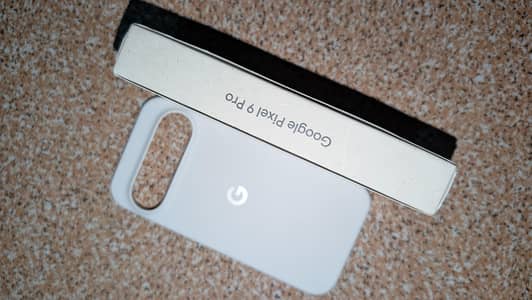 Pixel 9 pro original box and official pixel case