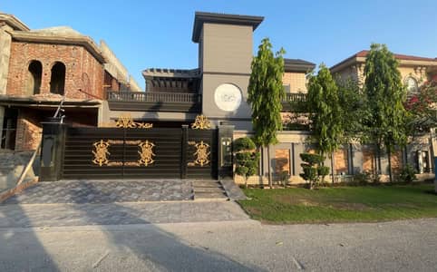 Fully Furnished 5 Beds 1 Kanal Ideal Location House For Rent In Ex Air Avenue DHA Phase 8 Lahore .