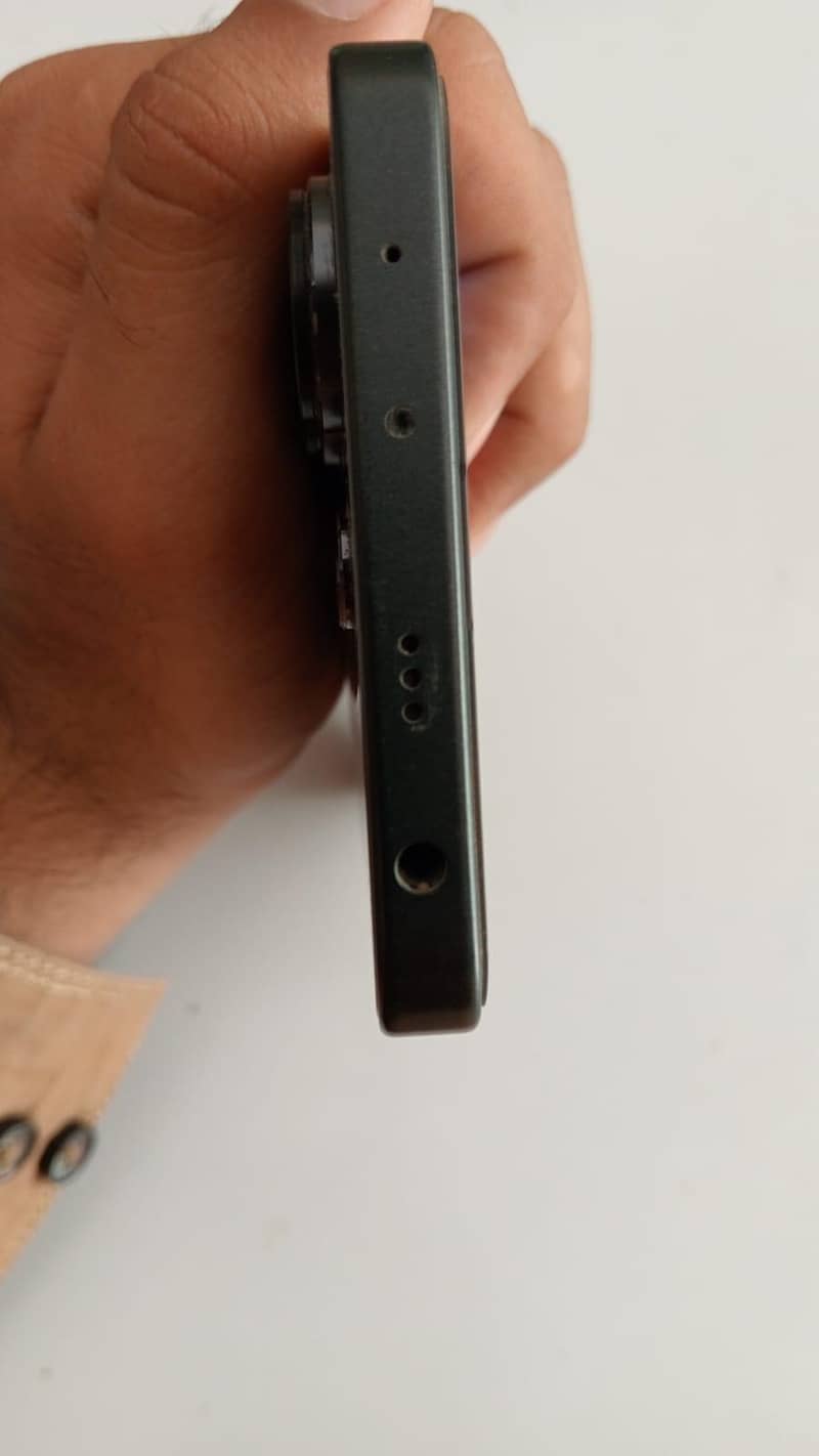 Redmi Note 13 4
