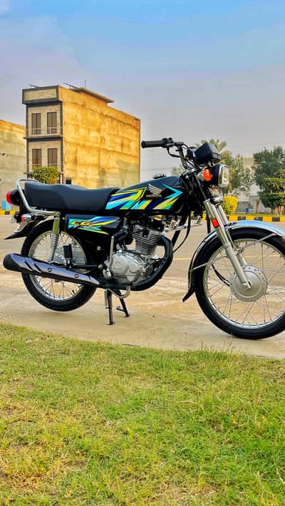 HONDA CG125 2025 NOVEMBER MONTH INVOICE BLACK COLOUR