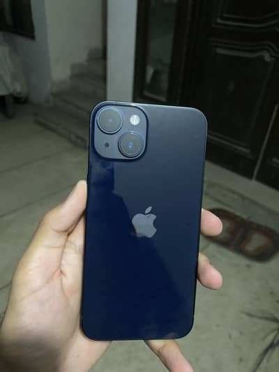 iPhone 14.  Jv