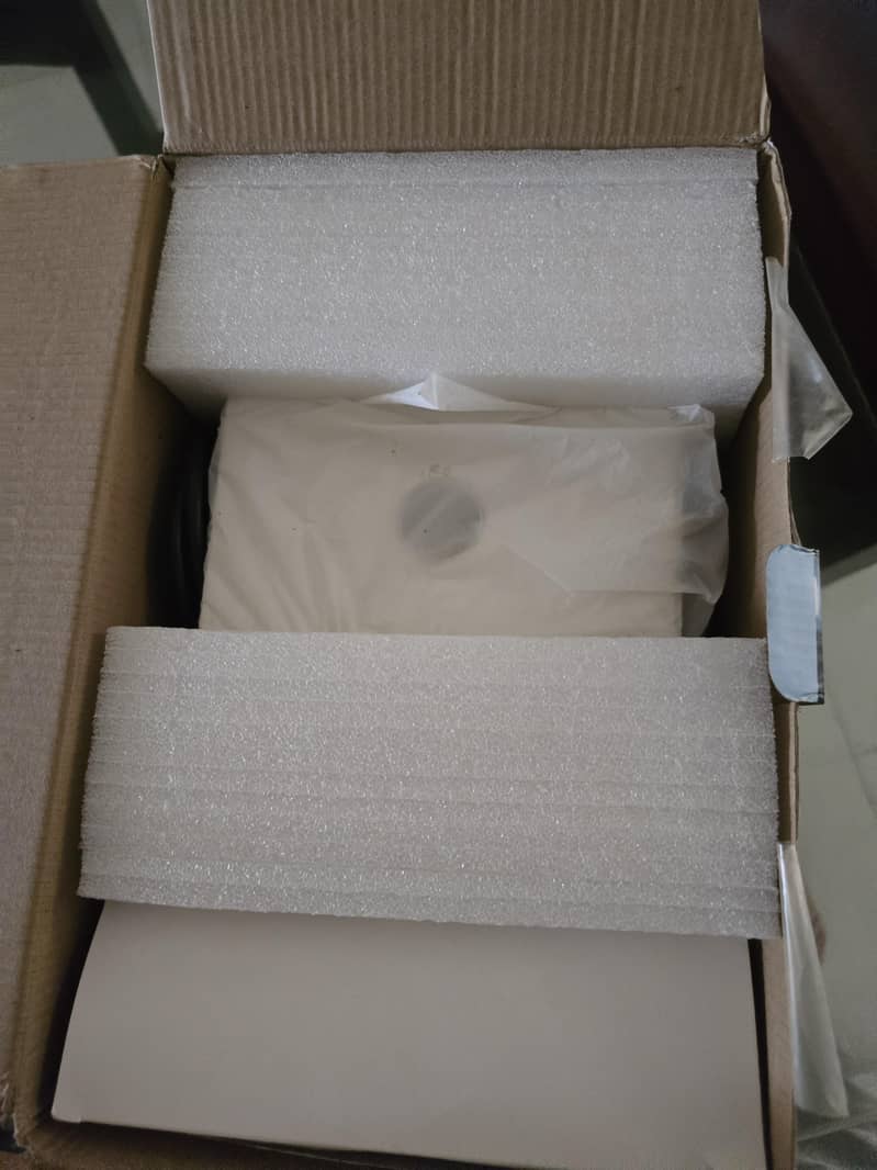 Android Projactor P50 2
