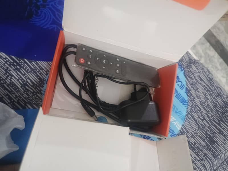 MX android box 8k resolution 10/10 condition 5