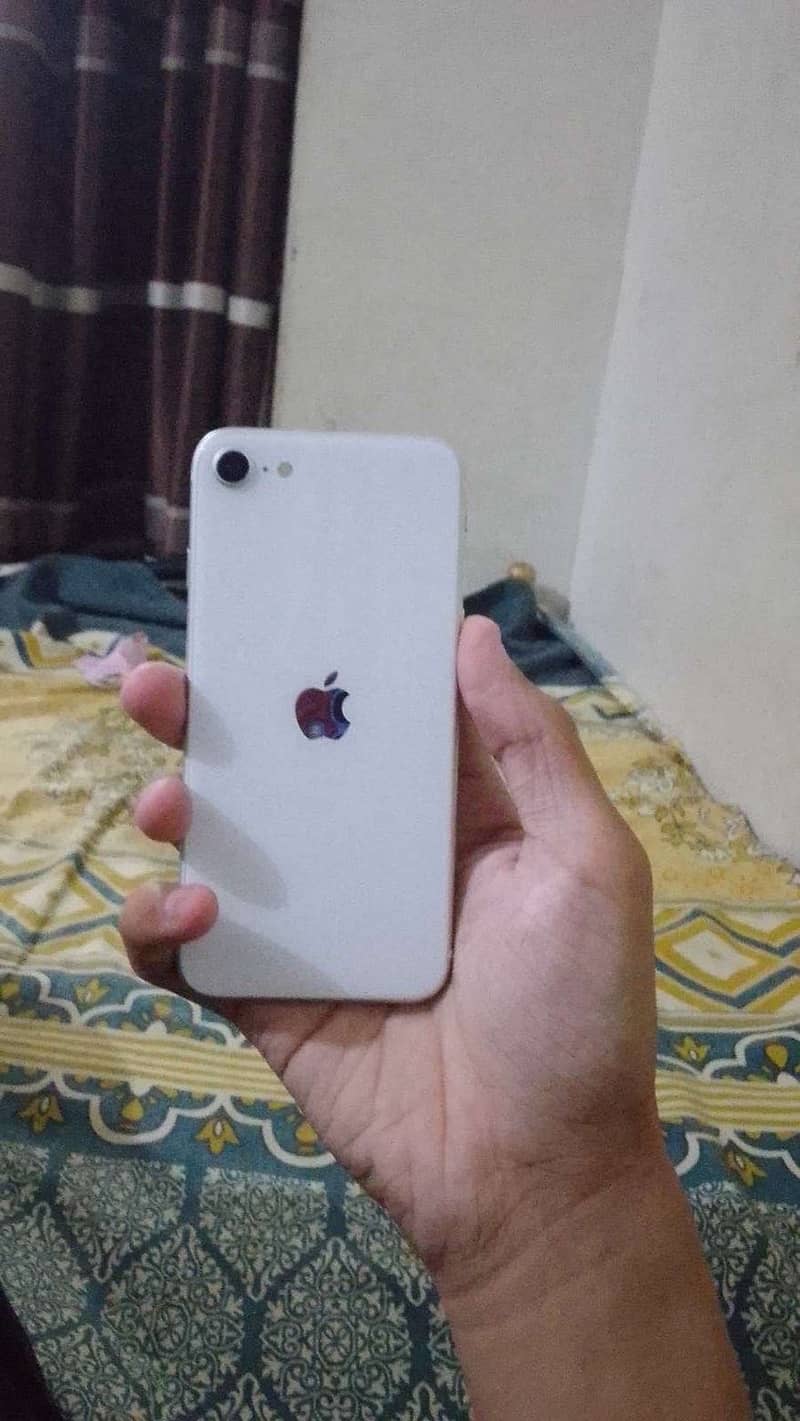Apple iPhone SE 0