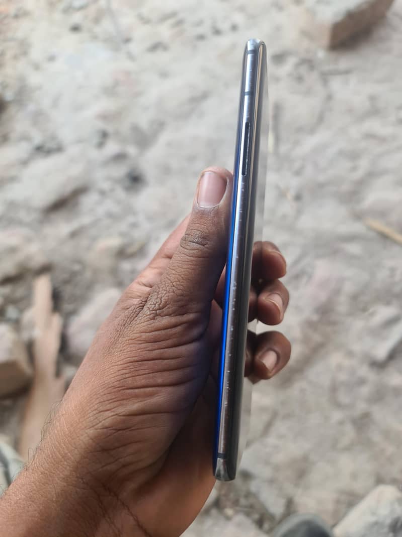 One Plus 7 Pro 5