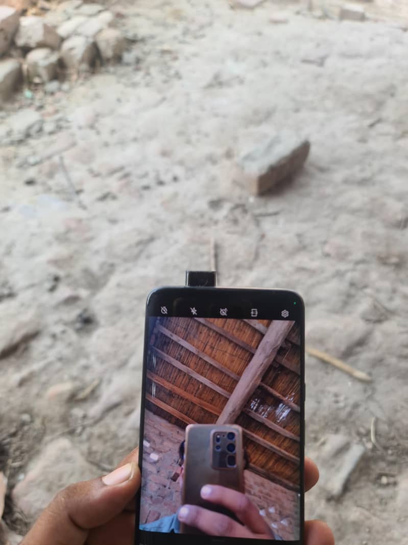 One Plus 7 Pro 6
