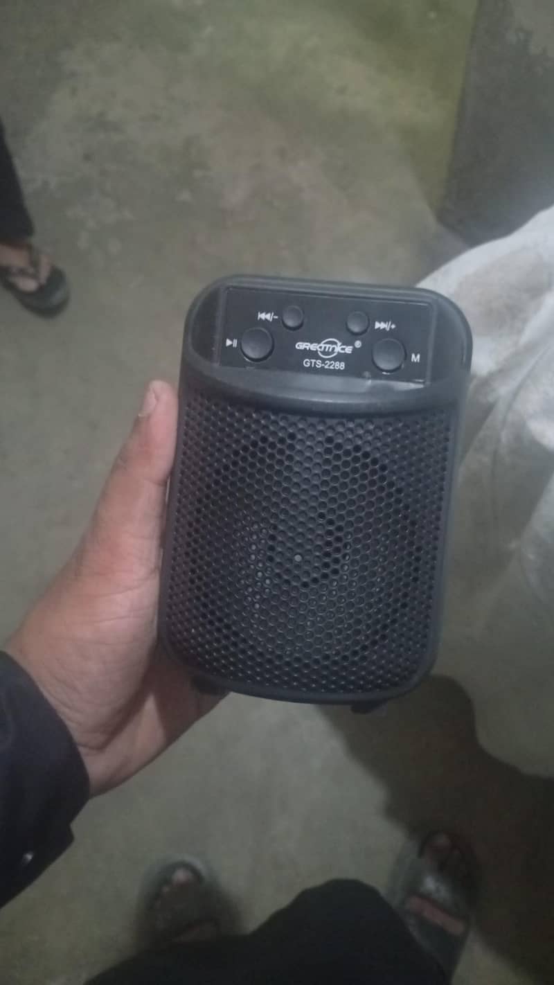 speaker 0