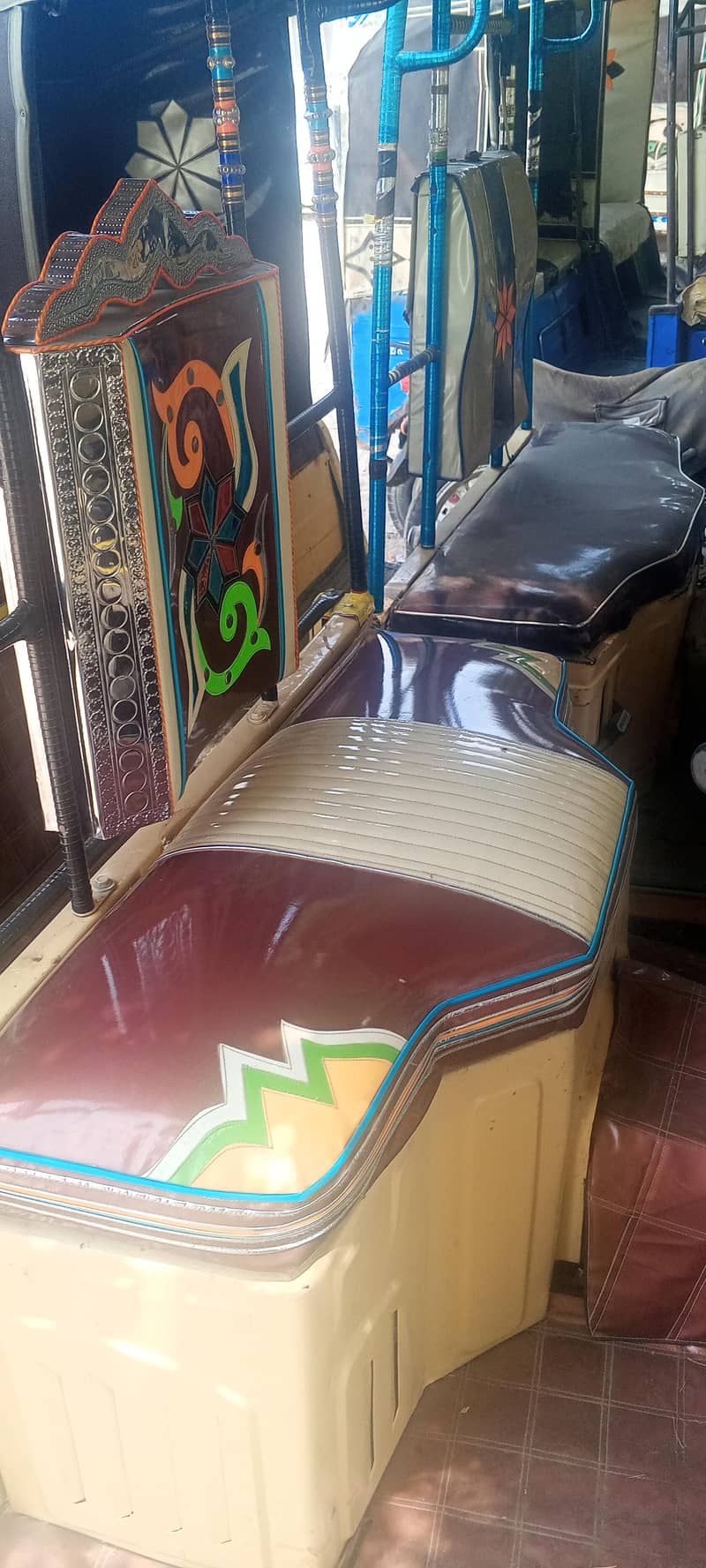 Auto riswsha 1