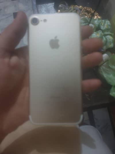 Apple iPhone 7